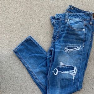 Distressed Boyfriend/Mom Jeans